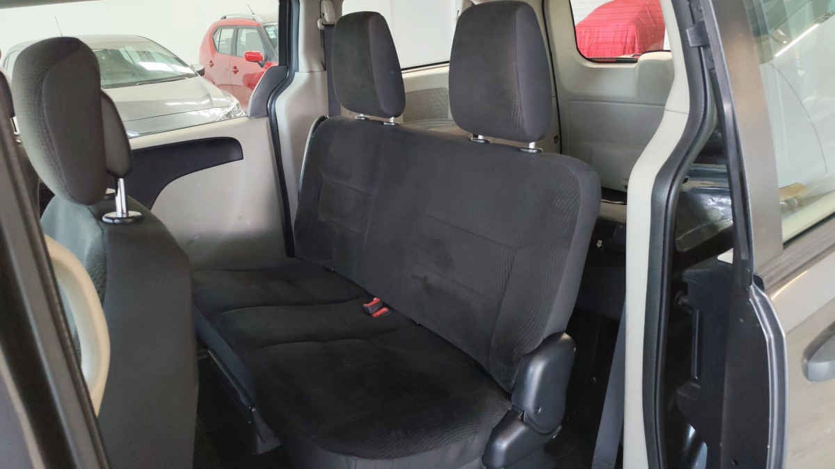 2018 Dodge Grand Caravan 5p SE V6/3.6 Aut