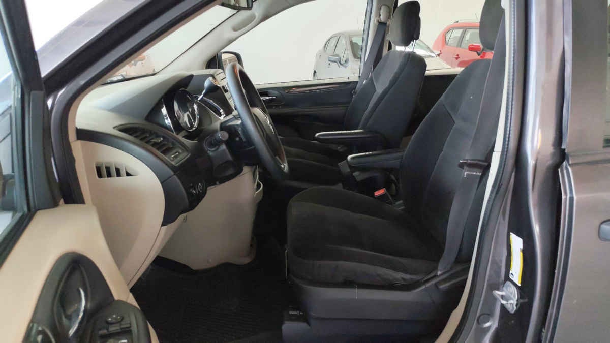 2018 Dodge Grand Caravan 5p SE V6/3.6 Aut