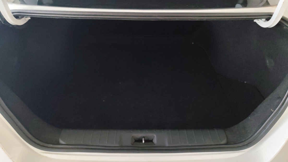 2023 Nissan Sentra 4p Sense L4/2.0 Man