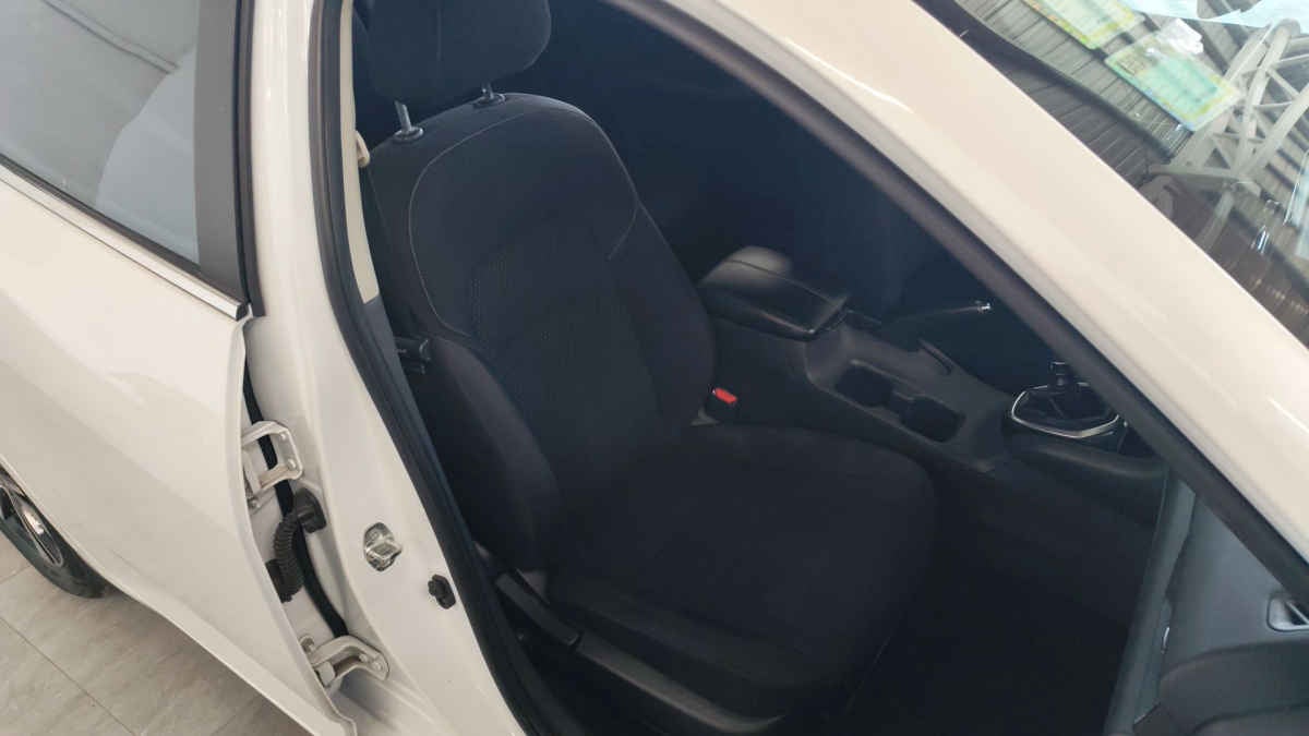 2023 Nissan Sentra 4p Sense L4/2.0 Man