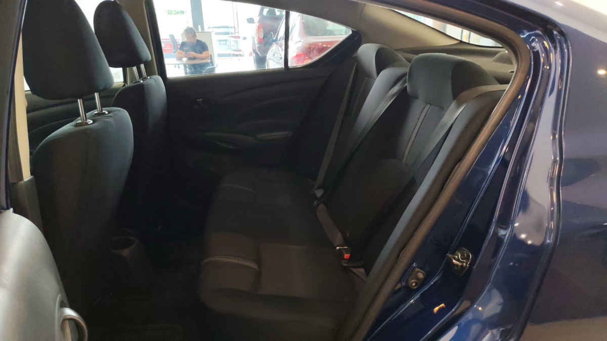 2024 Nissan V-Drive 4p L4/1.6 Man Audio