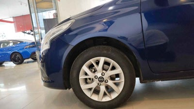 2024 Nissan V-Drive 4p L4/1.6 Man Audio