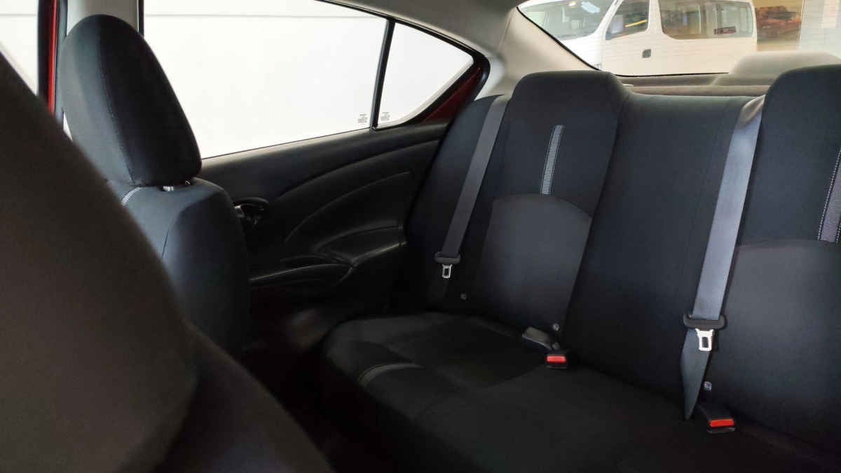2024 Nissan V-Drive 4p L4/1.6 Man Audio