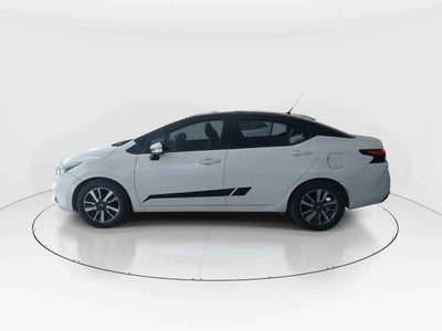 2021 Nissan Versa 4p Advance L4/1.6 Man