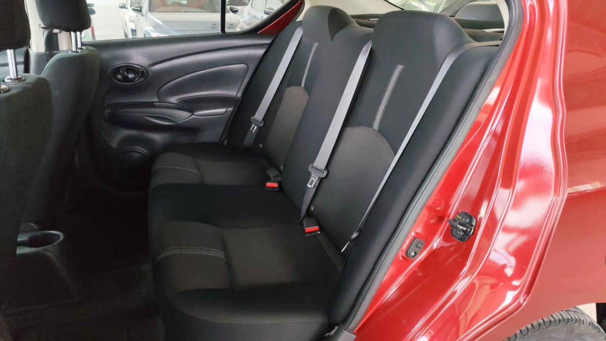 2020 Nissan Versa 4p Advance L4/1.6 Aut