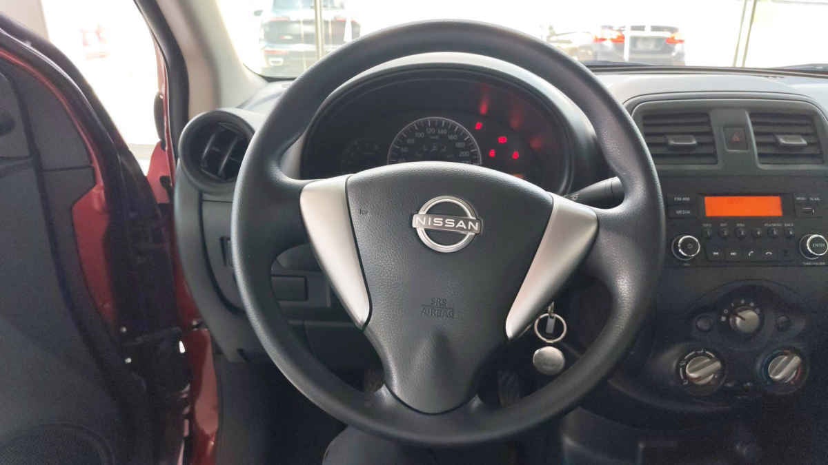 2020 Nissan Versa 4p Advance L4/1.6 Aut