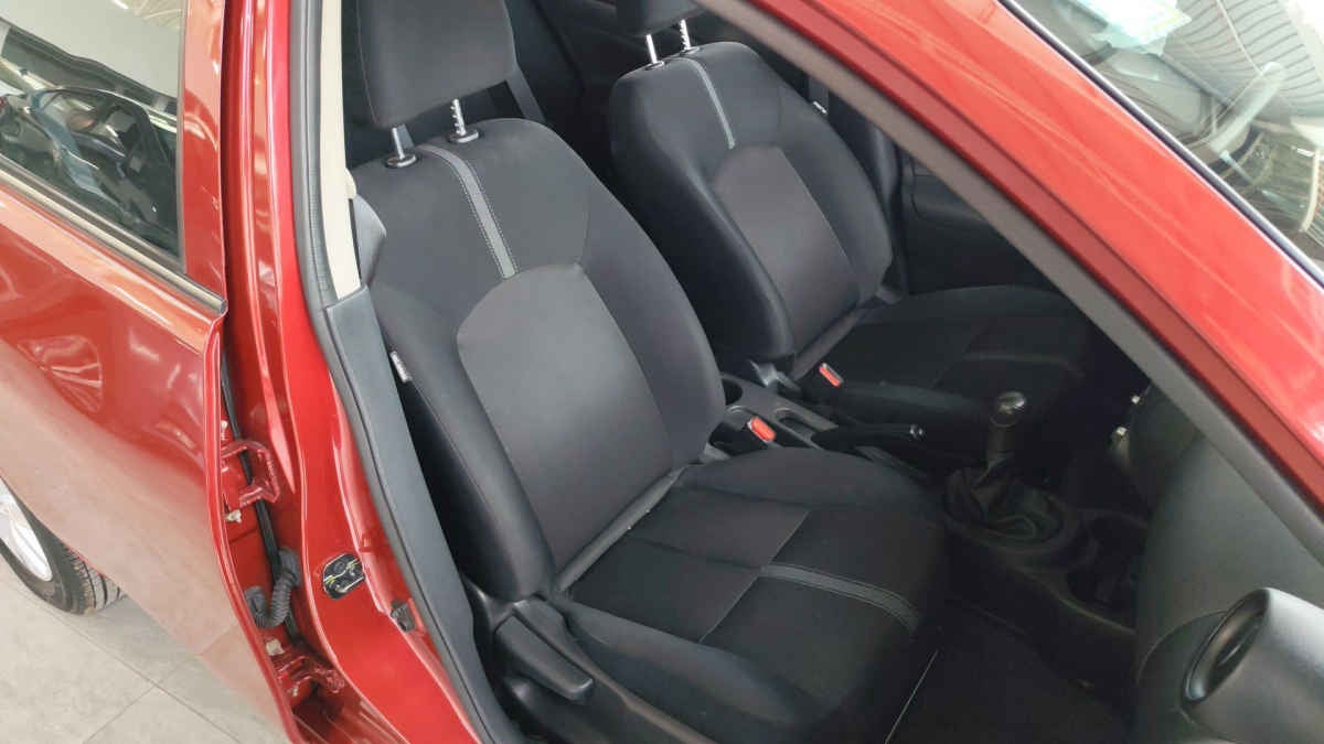 2020 Nissan Versa 4p Advance L4/1.6 Aut