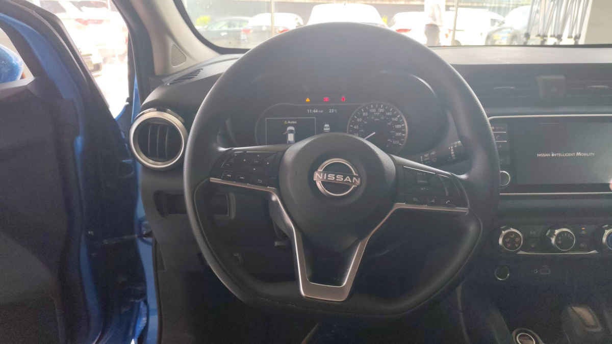 2024 Nissan Versa 4p Advance L4/1.6 Aut