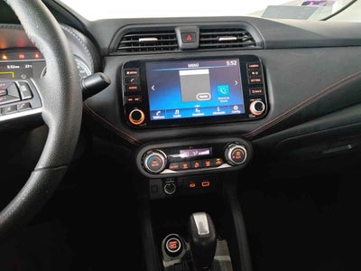 2024 Nissan Versa 4p SR L4/1.6 Aut