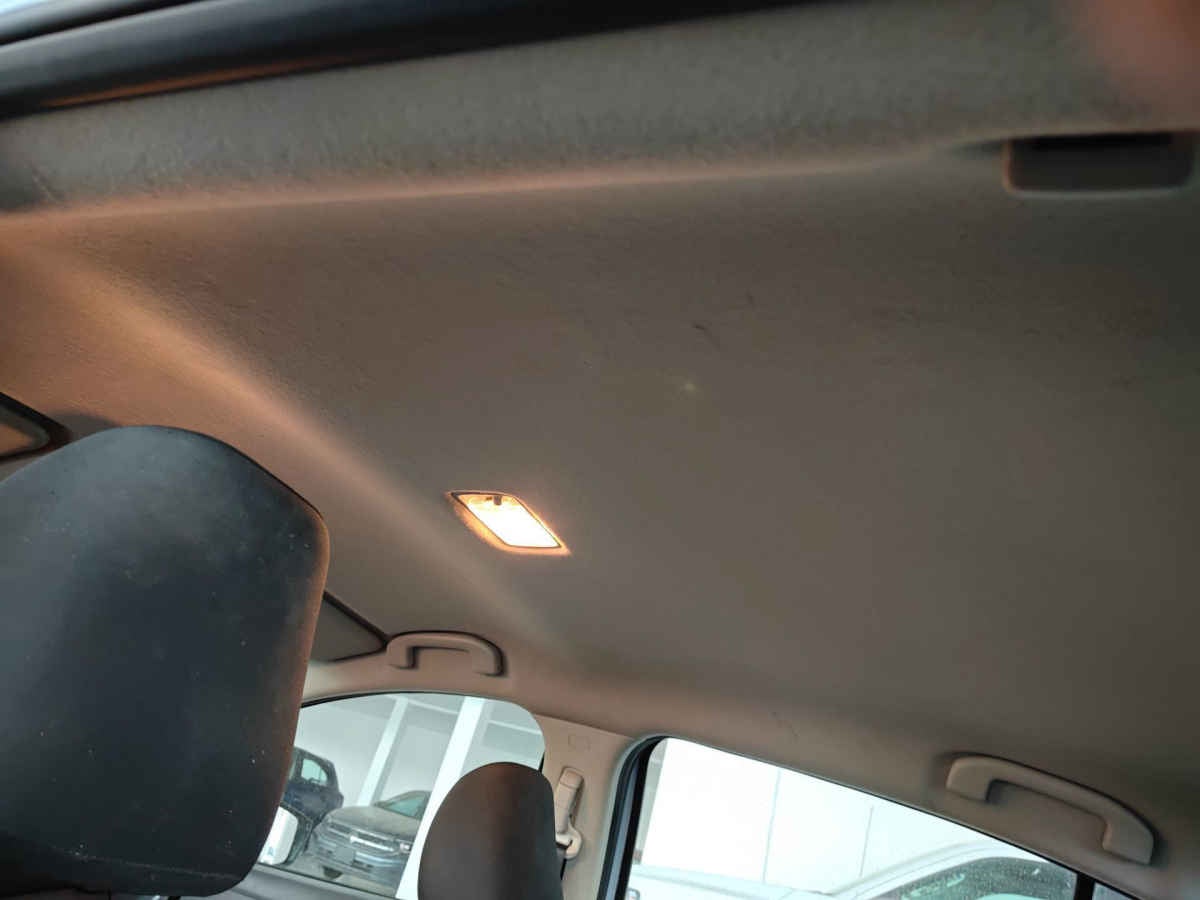 2024 Nissan Versa 4p SR L4/1.6 Aut