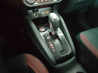 2024 Nissan Versa 4p SR L4/1.6 Aut