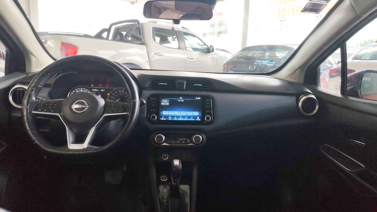 2023 Nissan Versa 4p Exclusive L4/1.6 Aut
