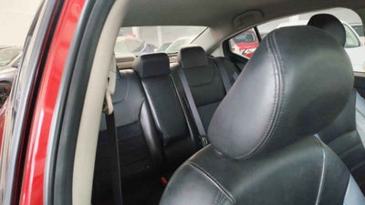 2023 Nissan Versa 4p Exclusive L4/1.6 Aut