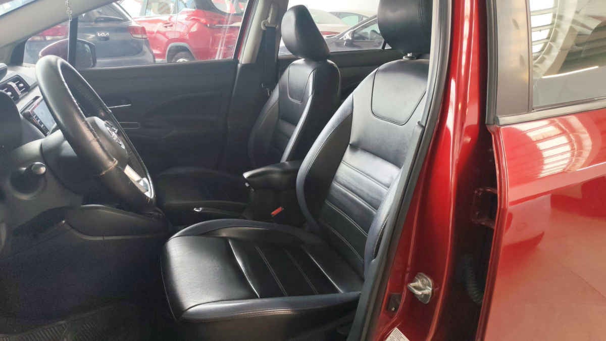 2023 Nissan Versa 4p Exclusive L4/1.6 Aut