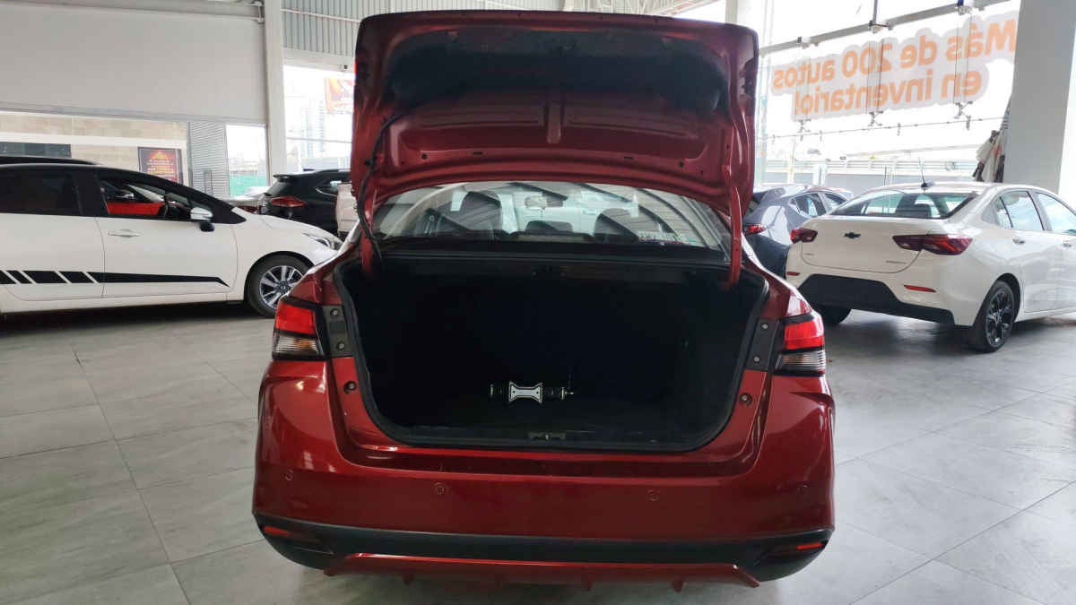 2023 Nissan Versa 4p Exclusive L4/1.6 Aut