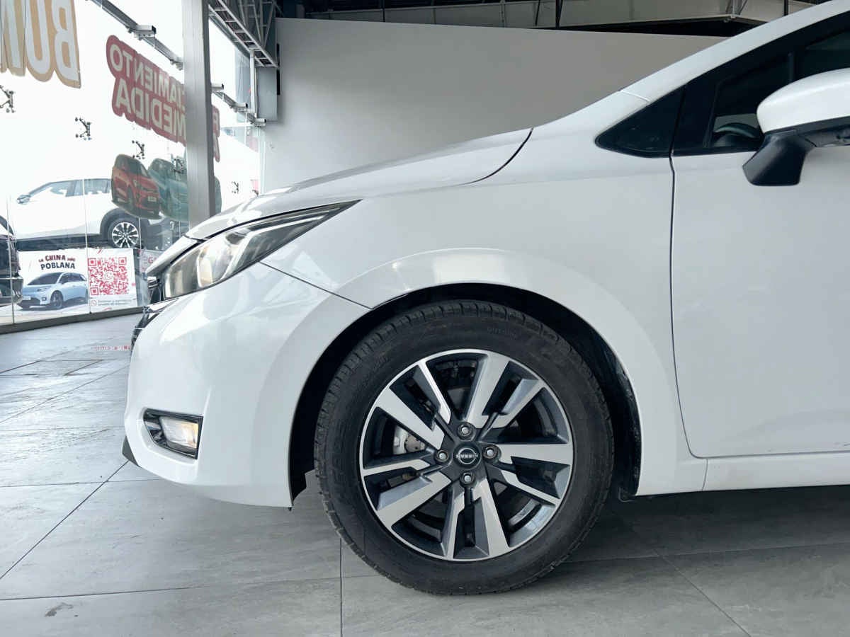 2024 Nissan Versa 4p Advance L4/1.6 Aut