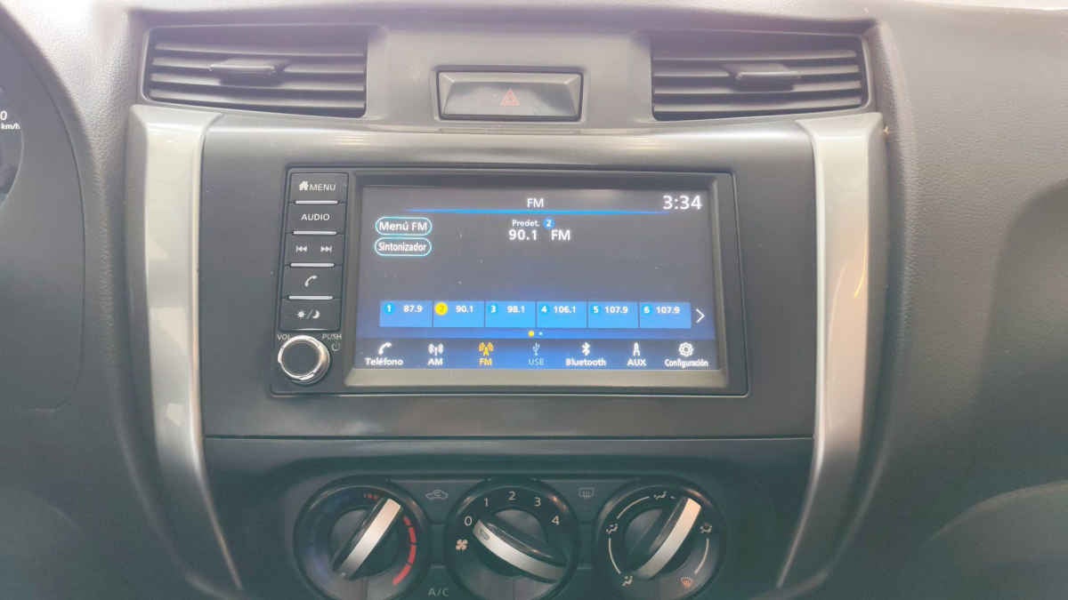2023 Nissan Frontier 4p LE L4/2.5 Aut
