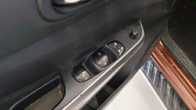 2023 Nissan Frontier 4p LE L4/2.5 Aut