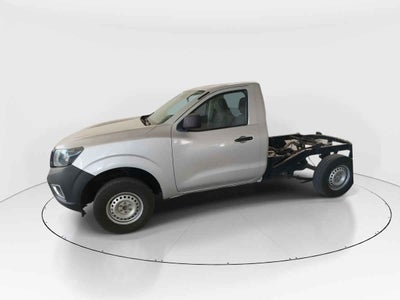 2018 Nissan Chasis Cabina NP300 2p L4/2.4 Man A/C