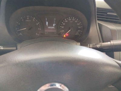 2018 Nissan Chasis Cabina NP300 2p L4/2.4 Man A/C