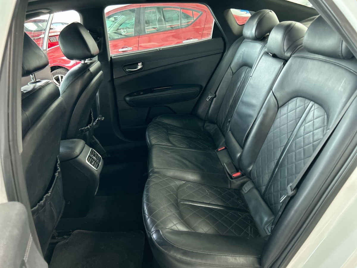 2017 Kia Optima OPTIMA 2.0L TURBO SXL A/T(BLACK)
