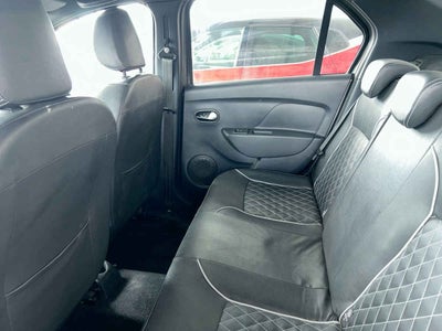 2023 Renault Logan 4p Intens L4/1.6 Aut