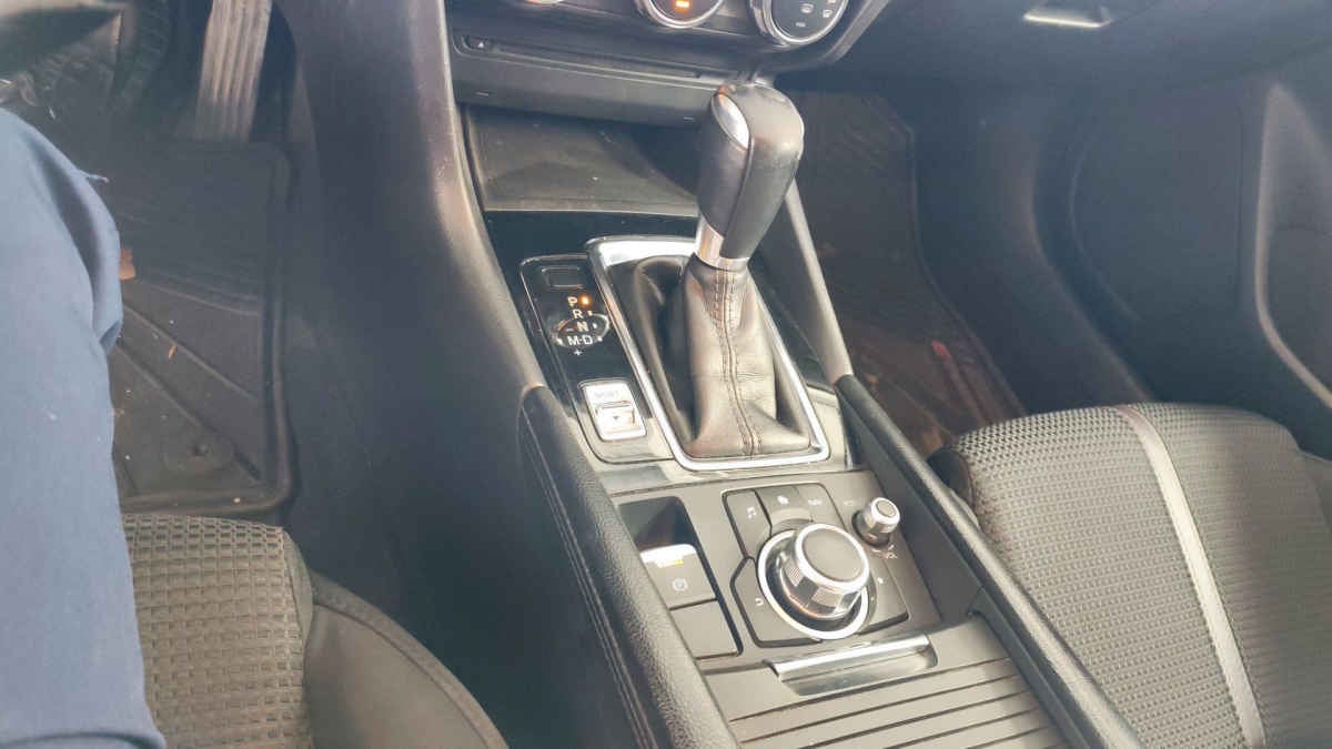 2017 Mazda Mazda 3 4p Sedán i L4/2.0 Aut