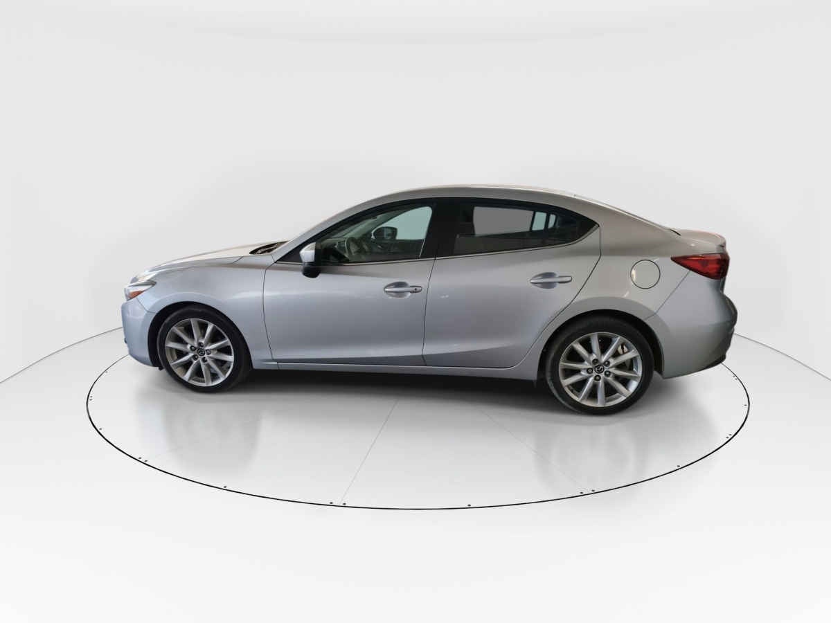 2017 Mazda Mazda 3 4p Sedán i L4/2.0 Aut