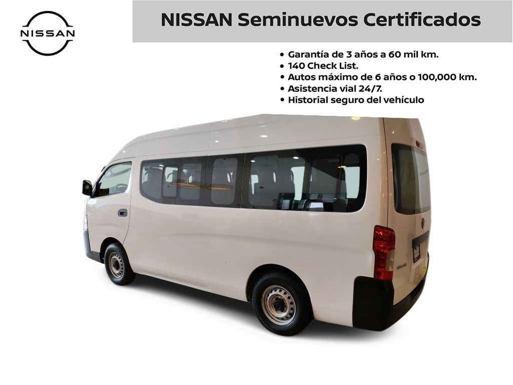 2024 Nissan Urvan 4p Amplia L4/2.5 Man Ventanas