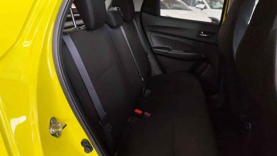2024 Suzuki Swift 5p GLX L4/1.4 Aut