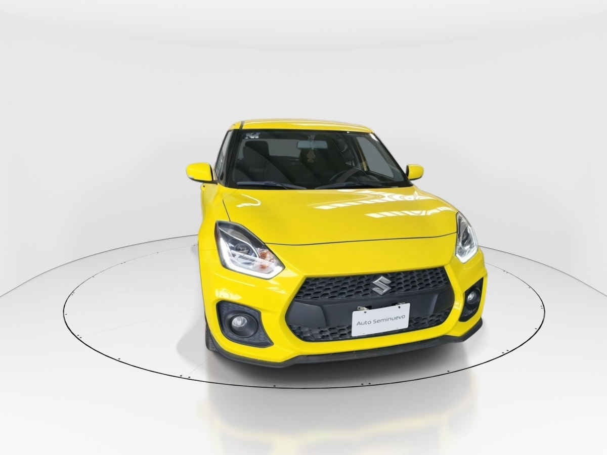 2024 Suzuki Swift 5p GLX L4/1.4 Aut