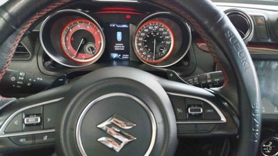 2024 Suzuki Swift 5p GLX L4/1.4 Aut