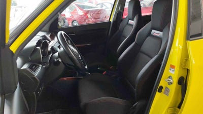 2024 Suzuki Swift 5p GLX L4/1.4 Aut