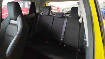 2024 Suzuki Swift 5p GLX L4/1.4 Aut