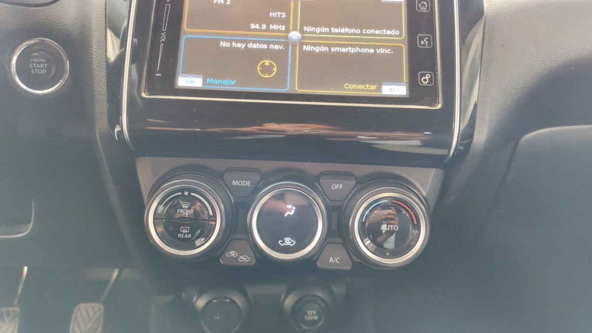 2018 Suzuki Swift 5p GLX L4/1.4 Man