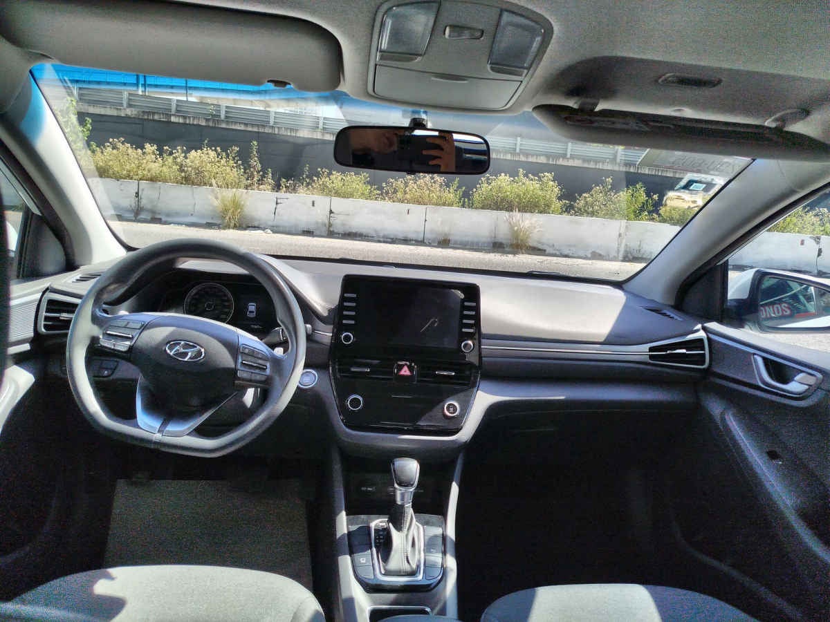 2020 Hyundai Ioniq 4p 1.6 GLS PREMIUM