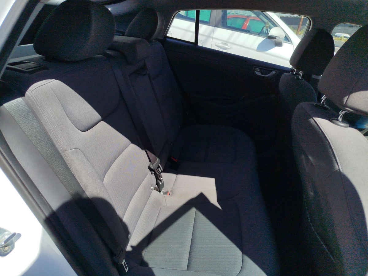 2020 Hyundai Ioniq 4p 1.6 GLS PREMIUM