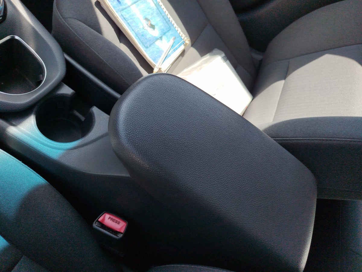 2020 Hyundai Ioniq 4p 1.6 GLS PREMIUM