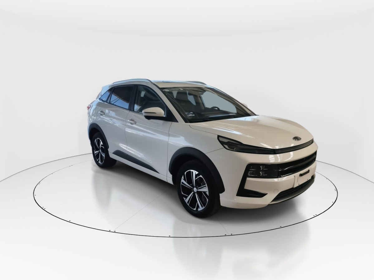 2023 JAC SEI 6 5p Pro Limited L4/1.5/T Aut