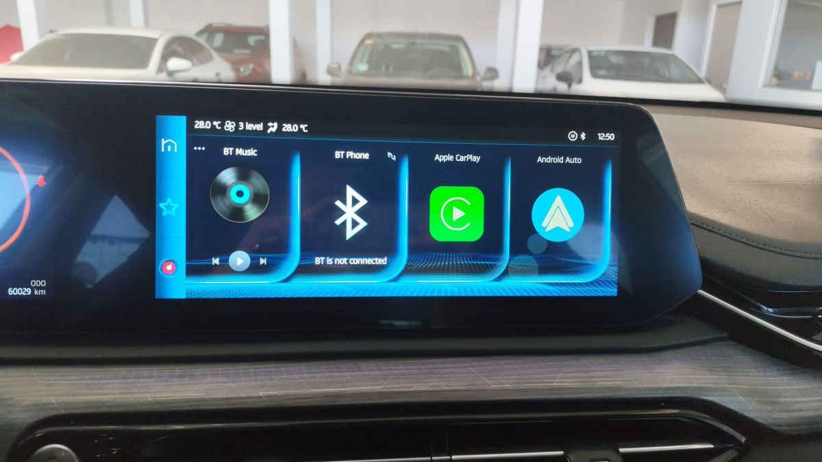 2023 JAC SEI 6 5p Pro Limited L4/1.5/T Aut