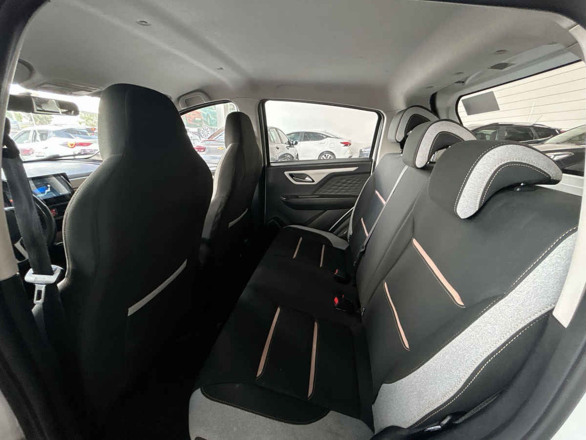 2026 JAC E10X 5p EV 31.4 kWh Aut