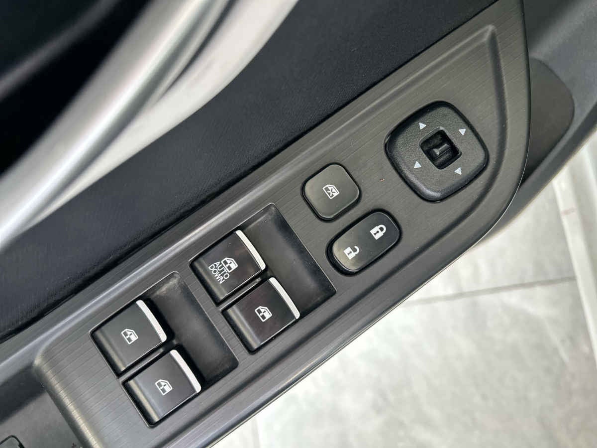 2026 JAC E10X 5p EV 31.4 kWh Aut
