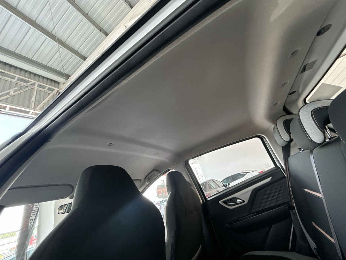 2026 JAC E10X 5p EV 31.4 kWh Aut