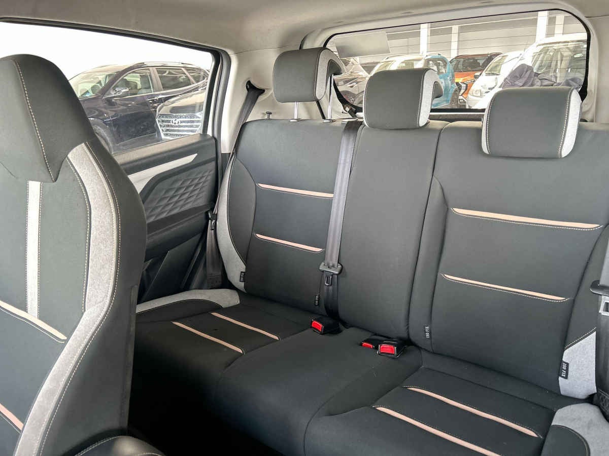 2026 JAC E10X 5p EV 31.4 kWh Aut