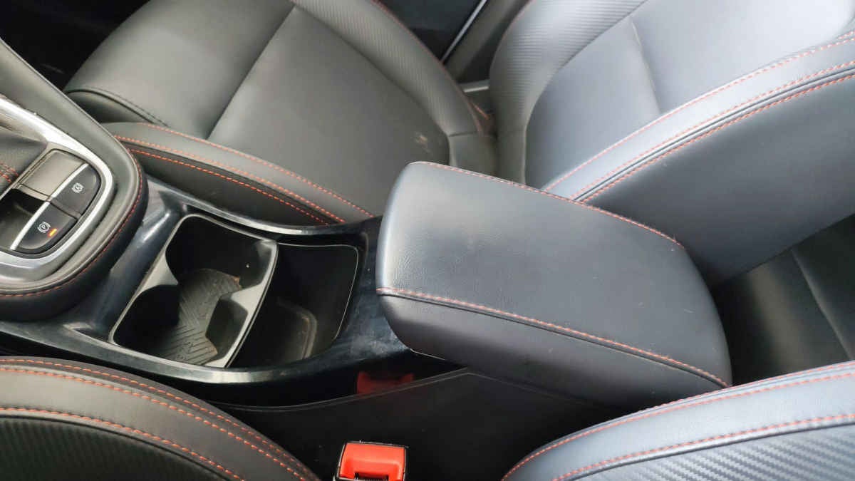 2024 MG ZS 5p Excite L4/1.5 Aut